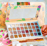 AMORUS  - Tea Time Fantasy Palette